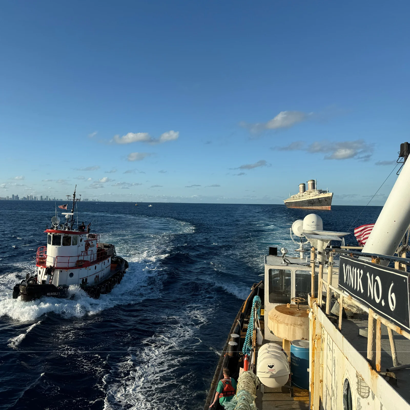 SS United States Pocket Tee - Image 6